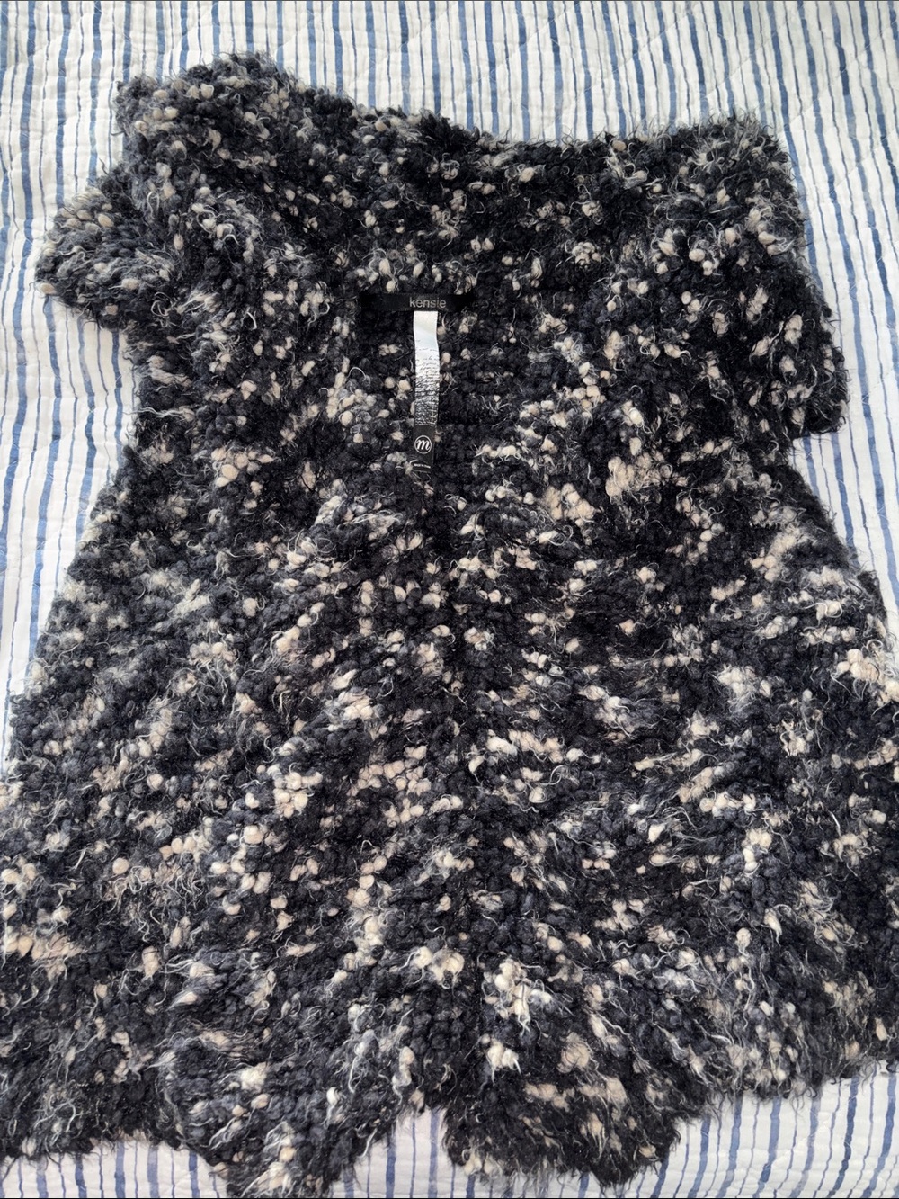 Bouclè Black & Cream cropped sweater vest